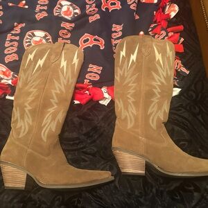 DINGO WOMEN'S THUNDER ROAD WESTERN BOOTS